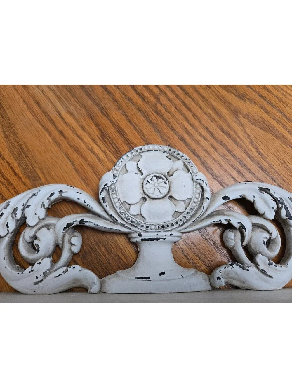 Vtg style Shabby Chic White Wall Shelf Hook Rack Distressed Floral Medallion 24